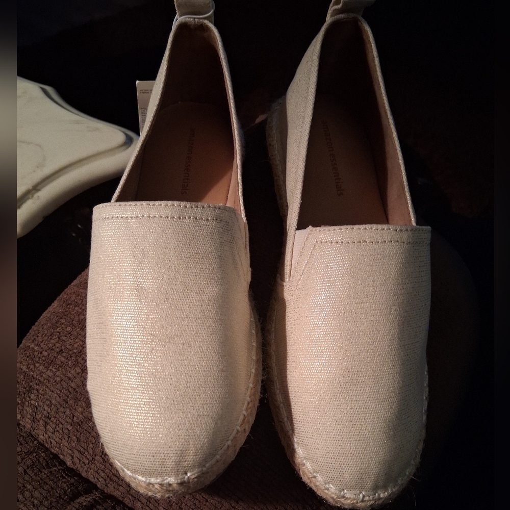 Women's Slip-on Espadrilles.